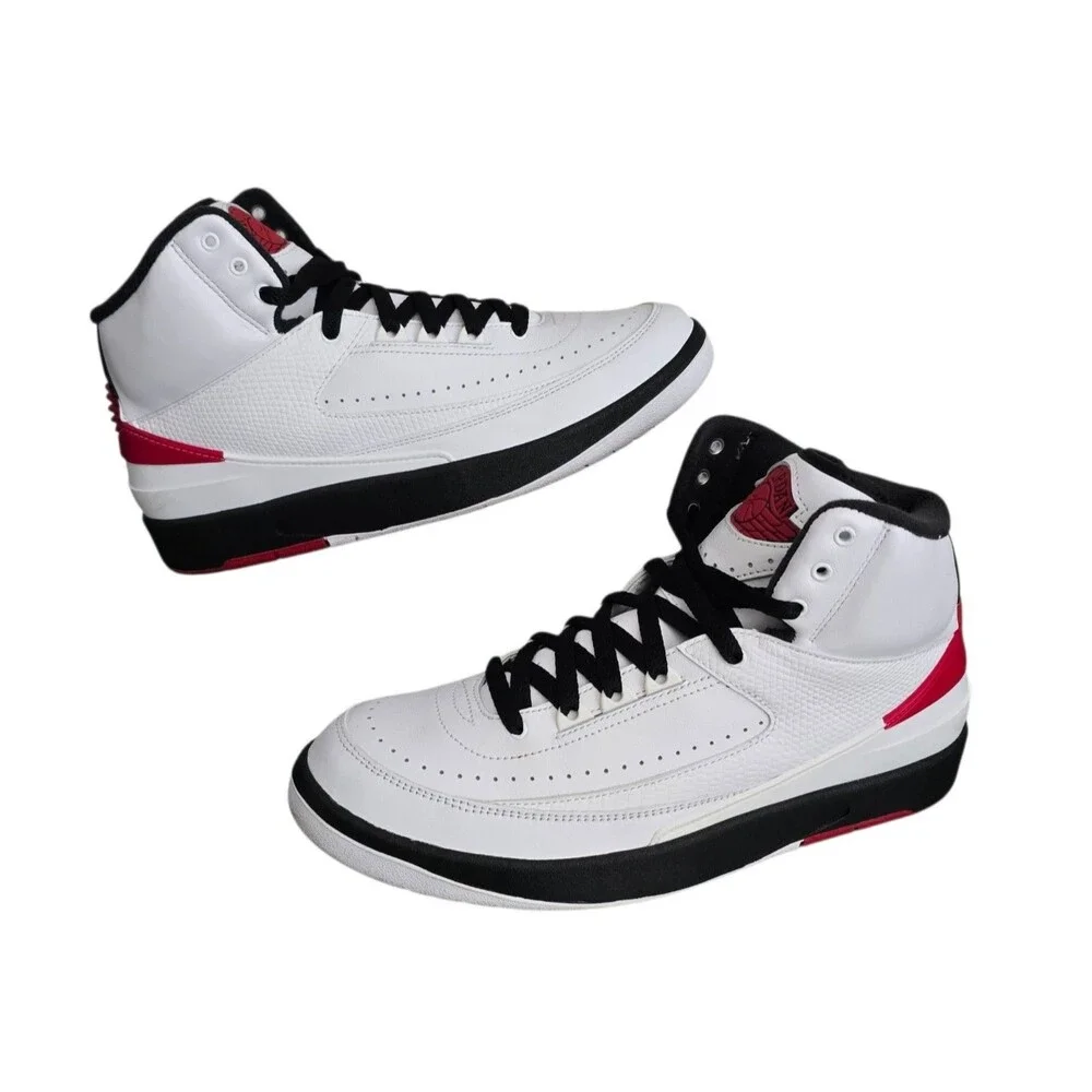 Air Jordan 2 Retro OG Chicago Sneakers Mens Size 9.5 White Red Black DX2454-106
